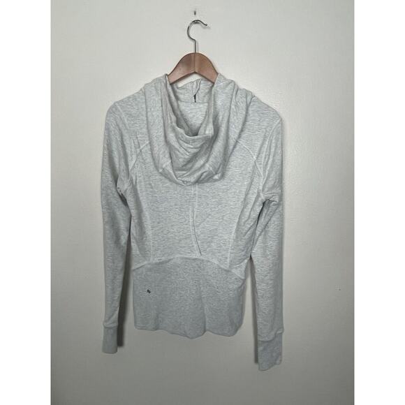 Vintage Lululemon Jacket Size 6 Gray Full Zip Jacket With Back Vent - Picture 4 of 10